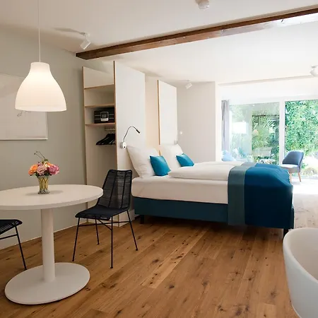 1463 Apartmenthaus & Restaurant 3* Karlsruhe